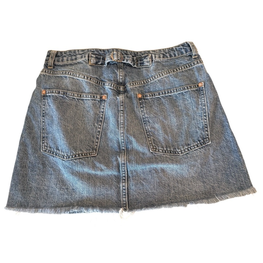 We the Free Women's 30 Button Fly Frayed Hem 100% Cotton Denim Skirt Back Buckle - Picture 9 of 9
